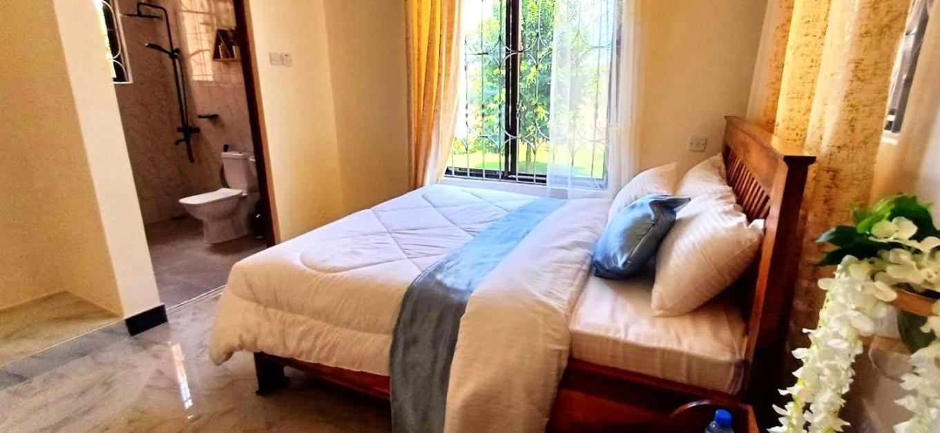 Safi House Bed and Breakfast Boma la Ngombe Εξωτερικό φωτογραφία