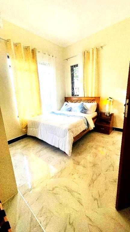 Safi House Bed and Breakfast Boma la Ngombe Εξωτερικό φωτογραφία