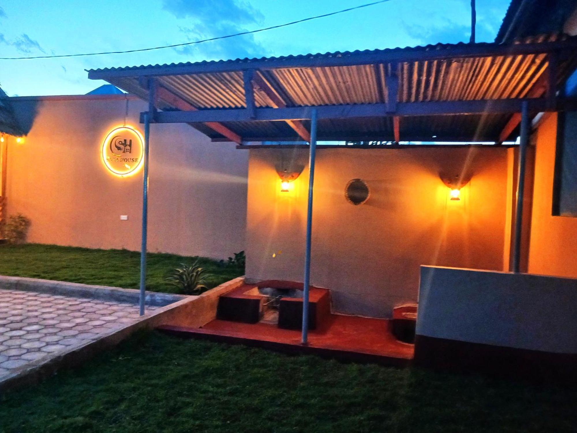 Safi House Bed and Breakfast Boma la Ngombe Εξωτερικό φωτογραφία
